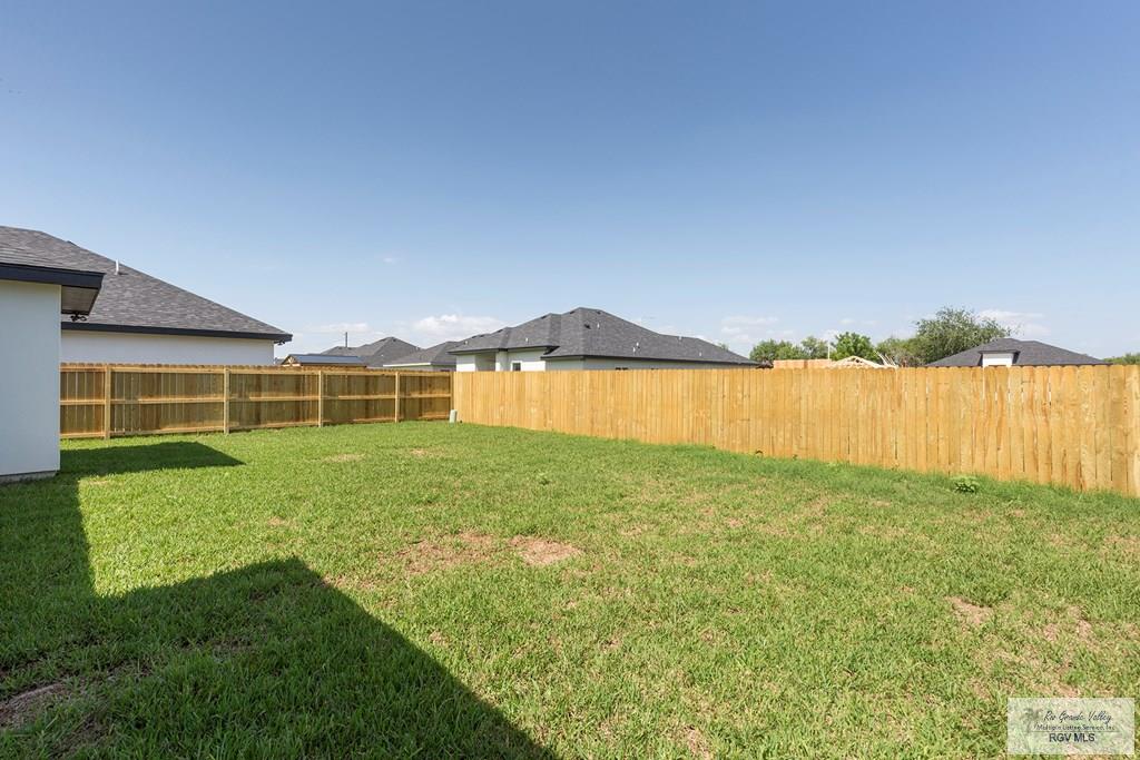 9206 N 25th Ln, MCALLEN, Texas image 20