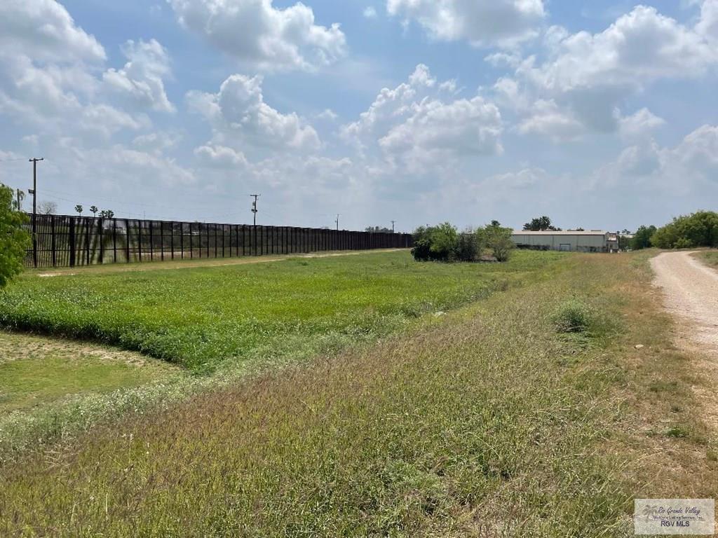 4.88 Acres Sam Perl Blvd, BROWNSVILLE, Texas image 8