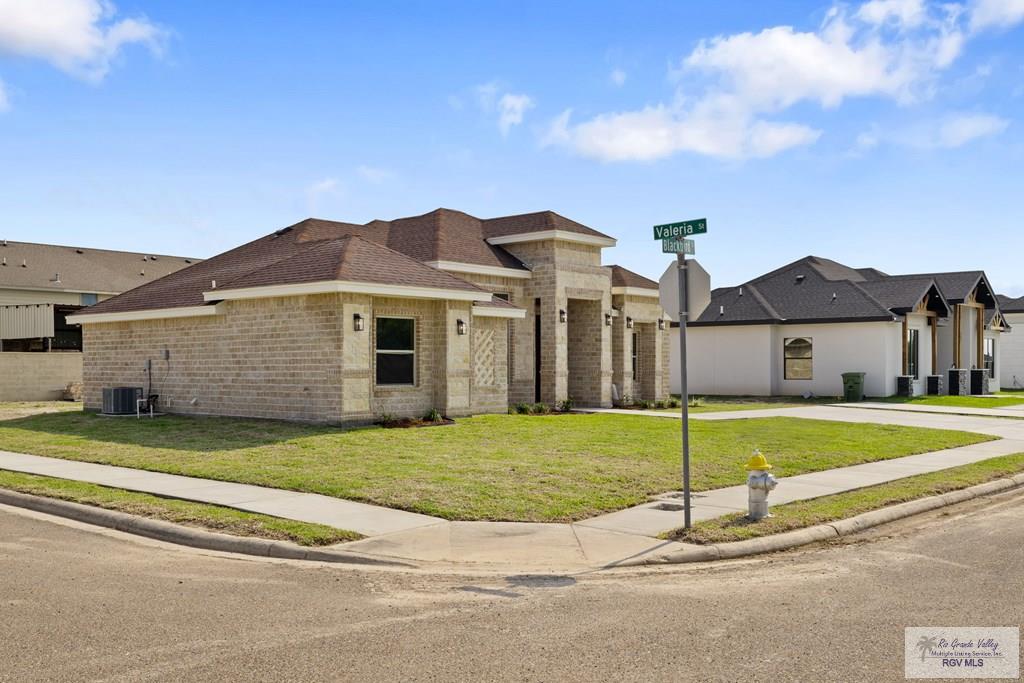 5112 Blackhawk Ave, RIO GRANDE CITY, Texas image 2