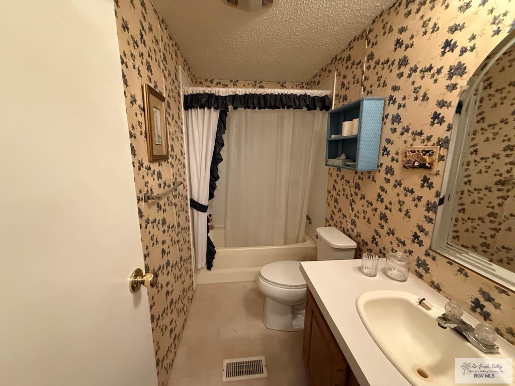1523 Coco Palm Dr, HARLINGEN, Texas image 3