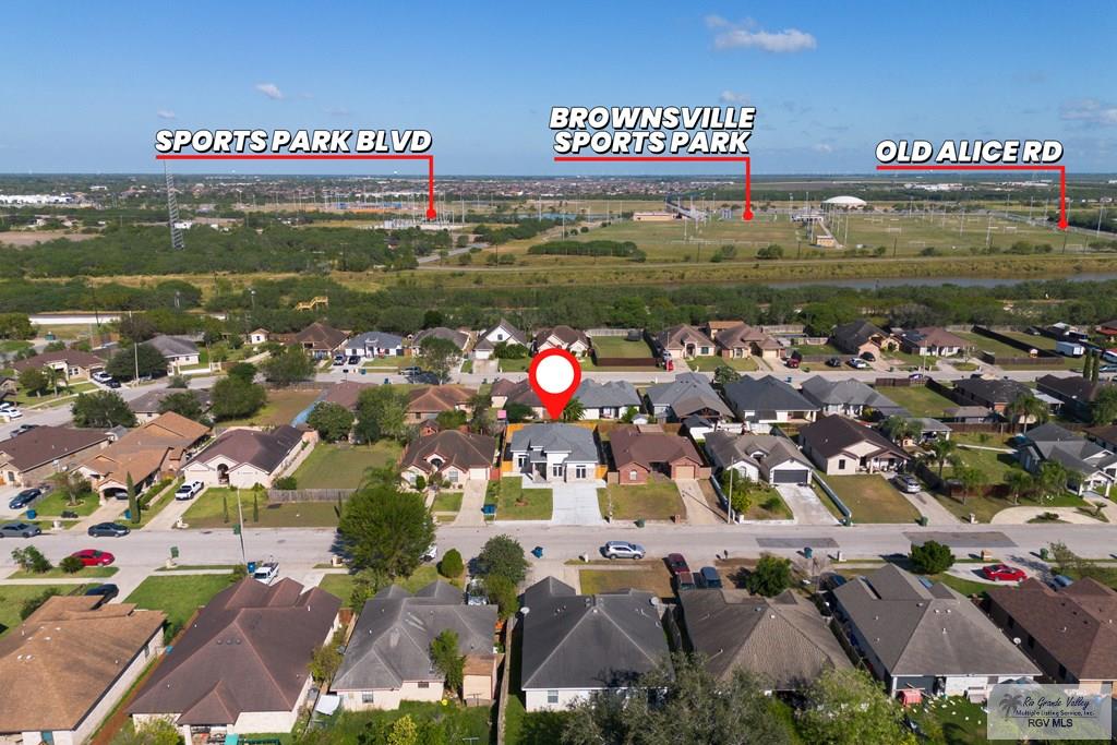 6121 Guadalupe River St, BROWNSVILLE, Texas image 21