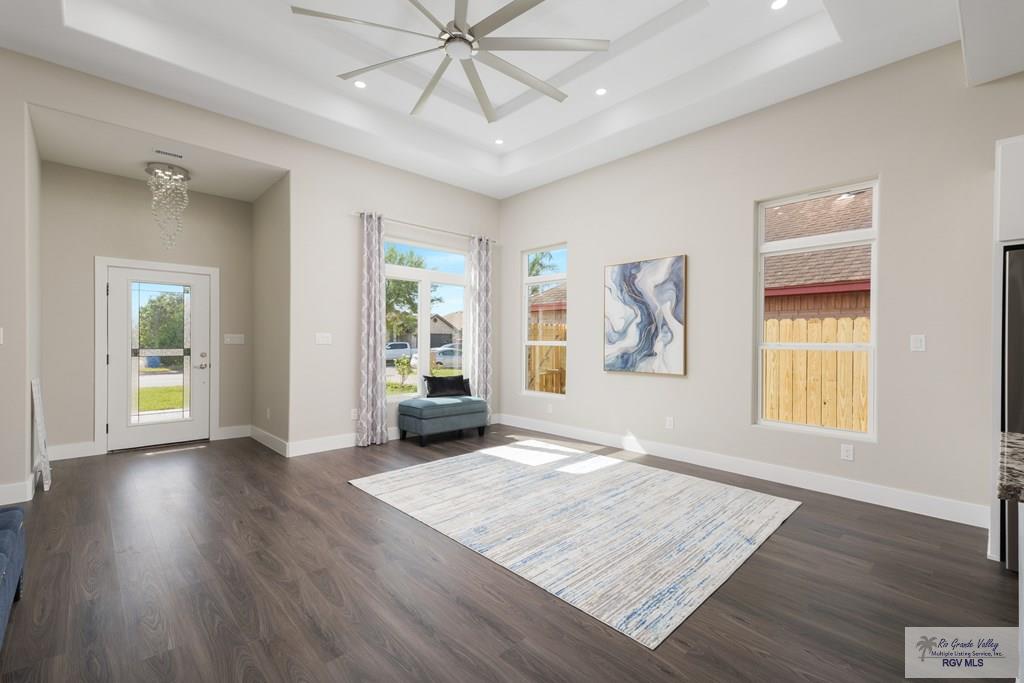 6121 Guadalupe River St, BROWNSVILLE, Texas image 2