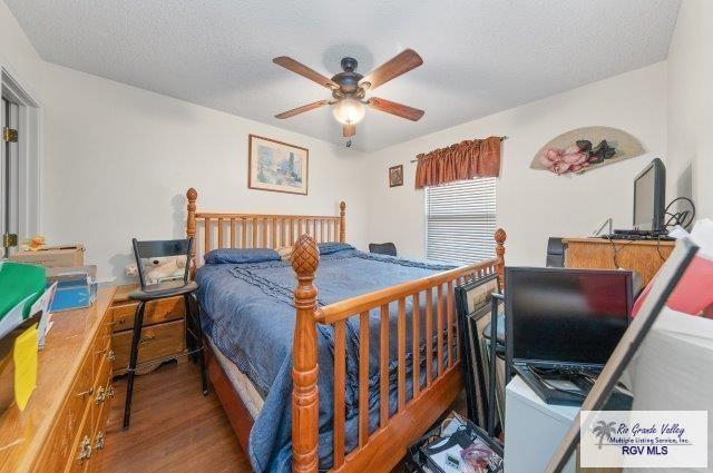 1013 Champlain Dr, BROWNSVILLE, Texas image 9