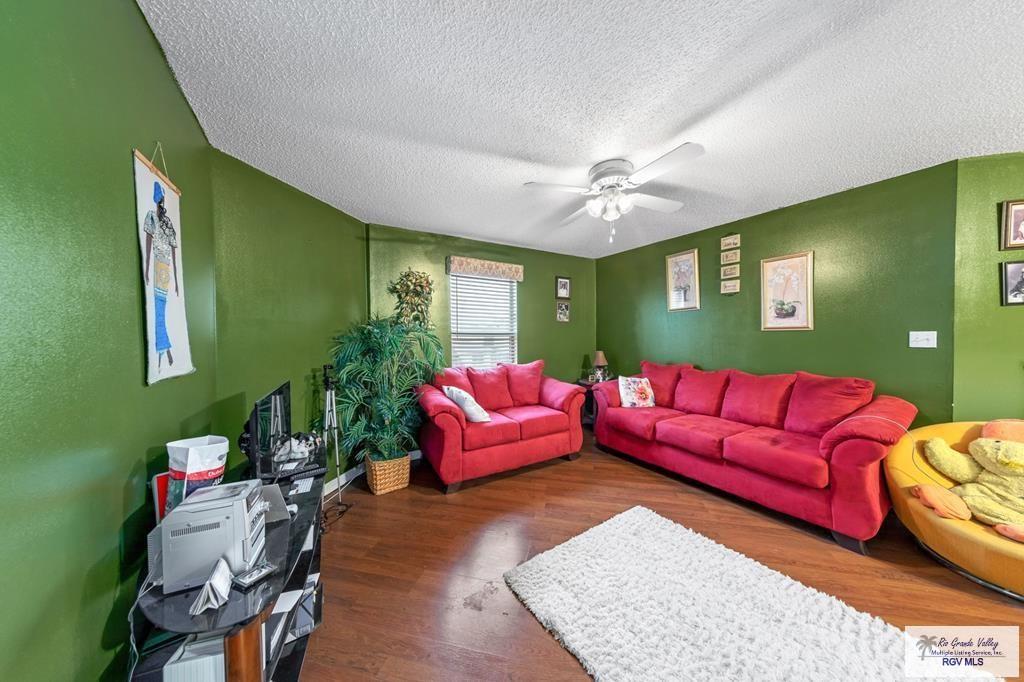 1013 Champlain Dr, BROWNSVILLE, Texas image 20