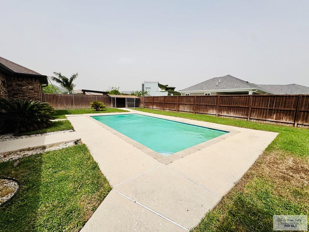 2540 Los Portales Dr, BROWNSVILLE, Texas image 36