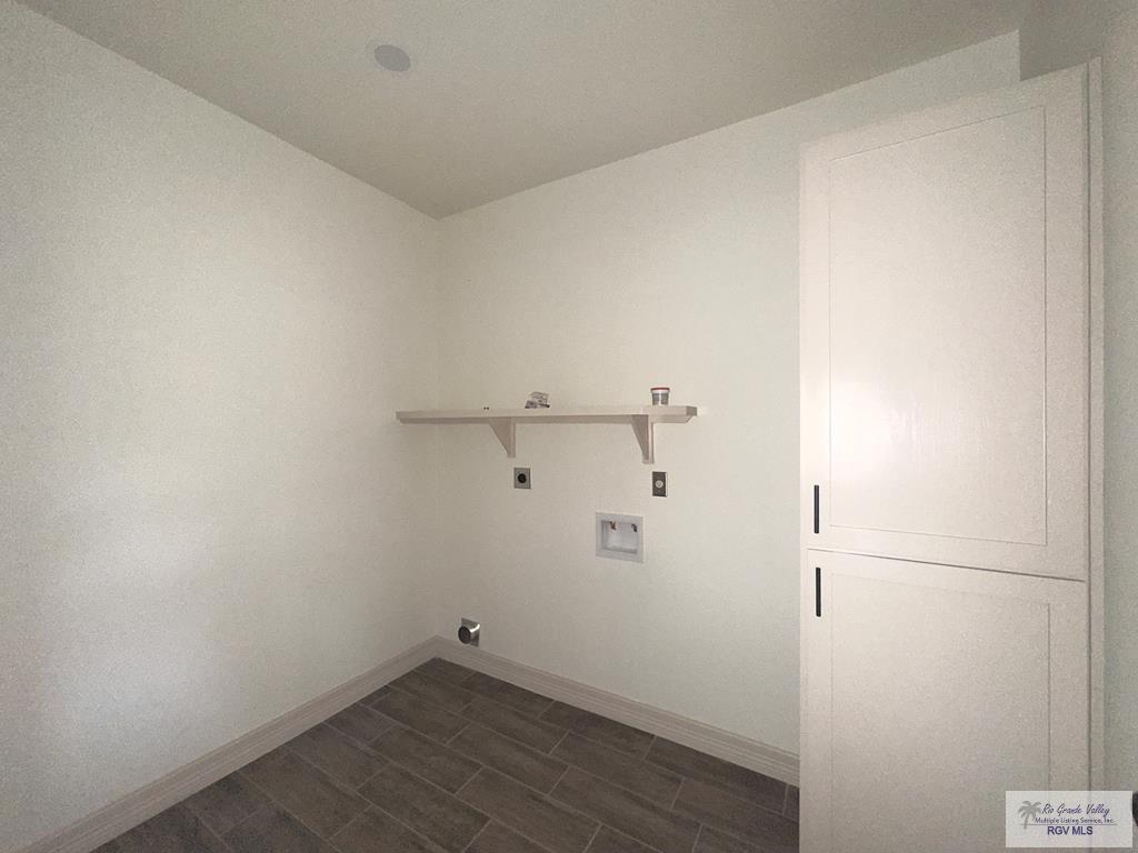31106 Diane Ave, LOS FRESNOS, Texas image 18