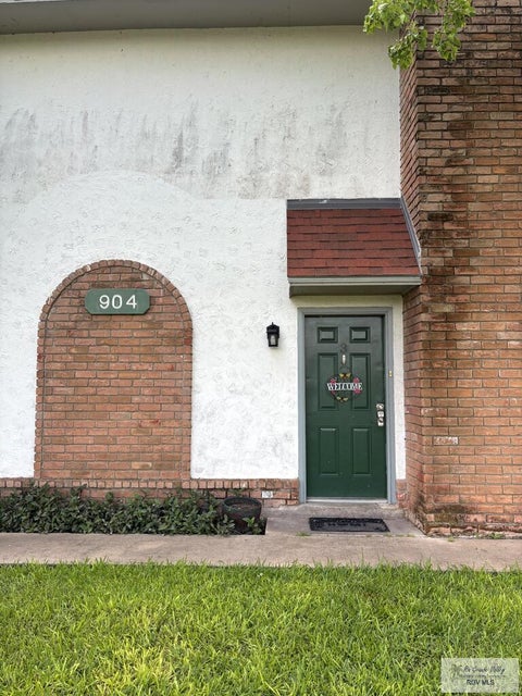 Homes For Rent - 904-3 Old Hwy 77 #3<br/> Cameron County, BROWNSVILLE, TX 78520