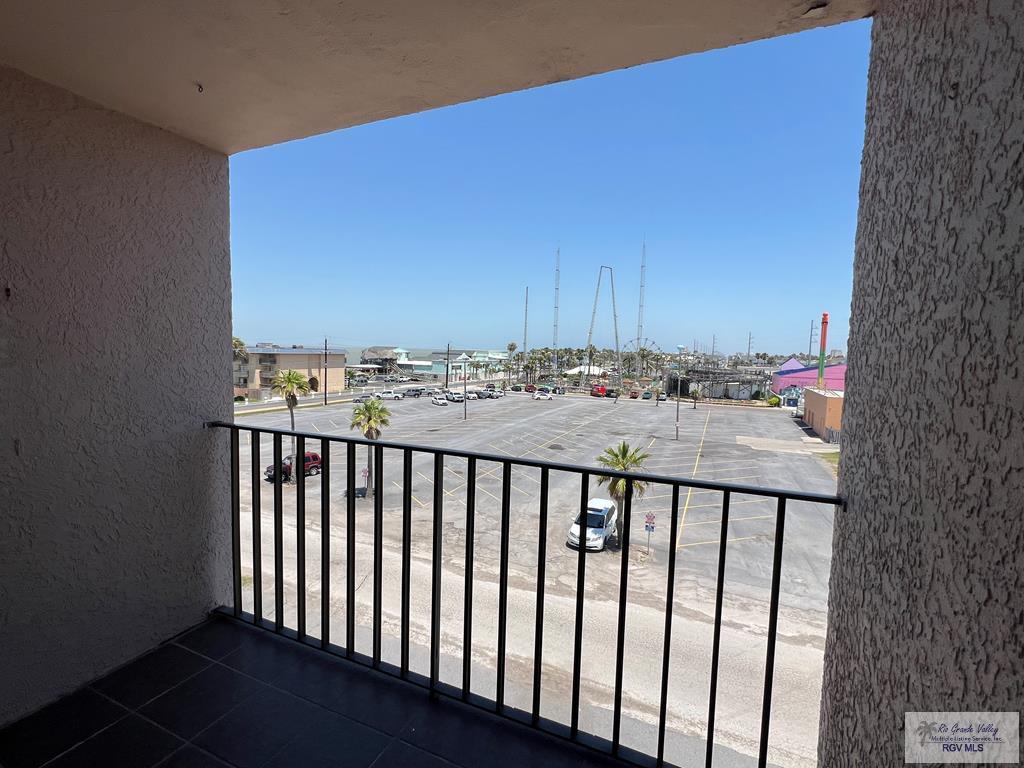 109 W Tarpon St #301, SOUTH PADRE ISLAND, Texas image 2