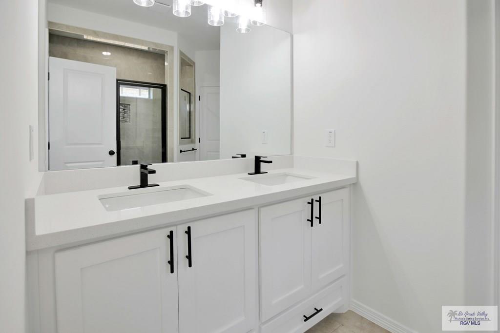 1501 Stirrup Cir, SAN BENITO, Texas image 13