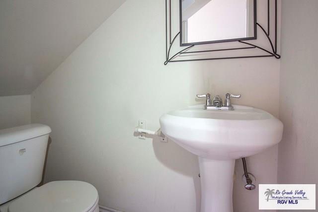 142 Country Club Rd #5, BROWNSVILLE, Texas image 11