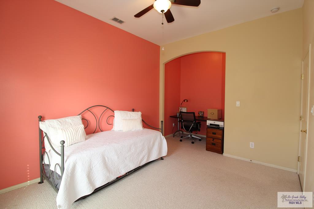 8218 Arrington Dr, HARLINGEN, Texas image 32