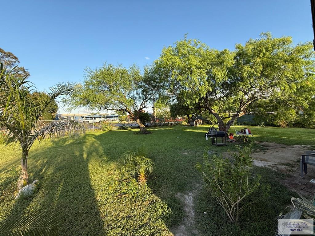 3725 Valle Escondido Cir, BROWNSVILLE, Texas image 9