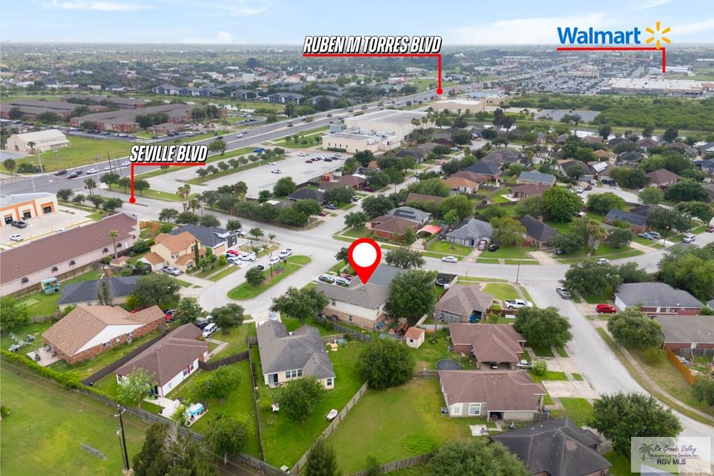 2907 Armadillo Cir, BROWNSVILLE, Texas image 2