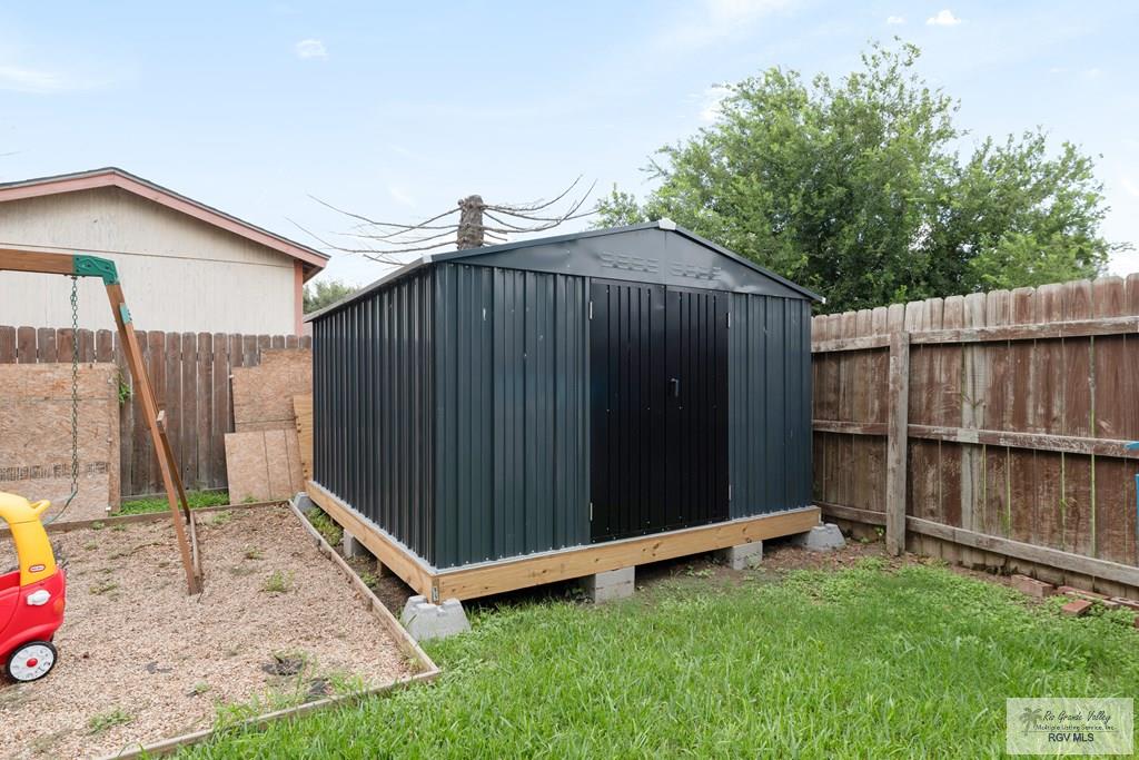 2907 Armadillo Cir, BROWNSVILLE, Texas image 27