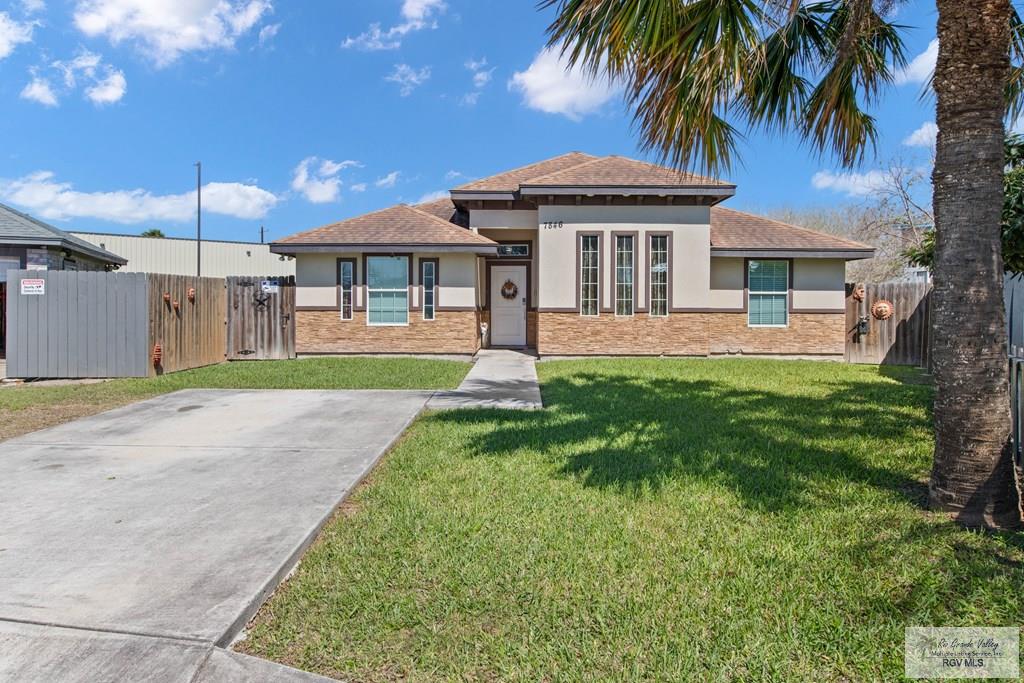 7846 Palm Grove Dr, BROWNSVILLE, Texas image 3