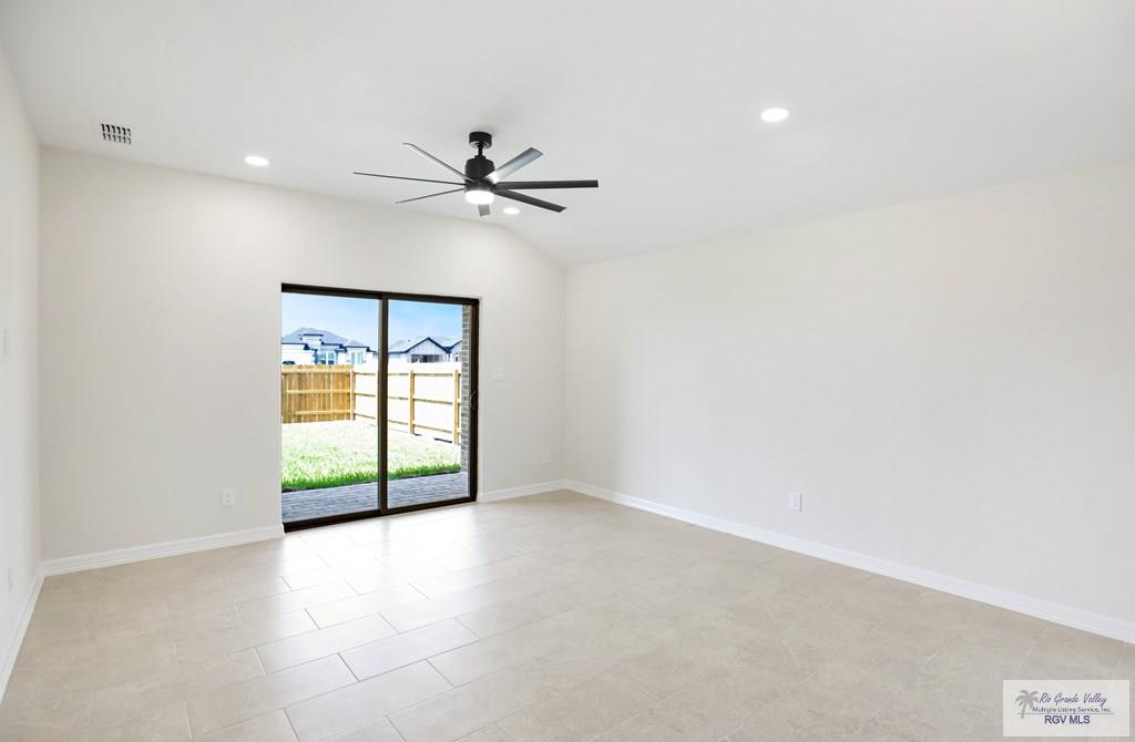 1813 Stirrup Cir, SAN BENITO, Texas image 7