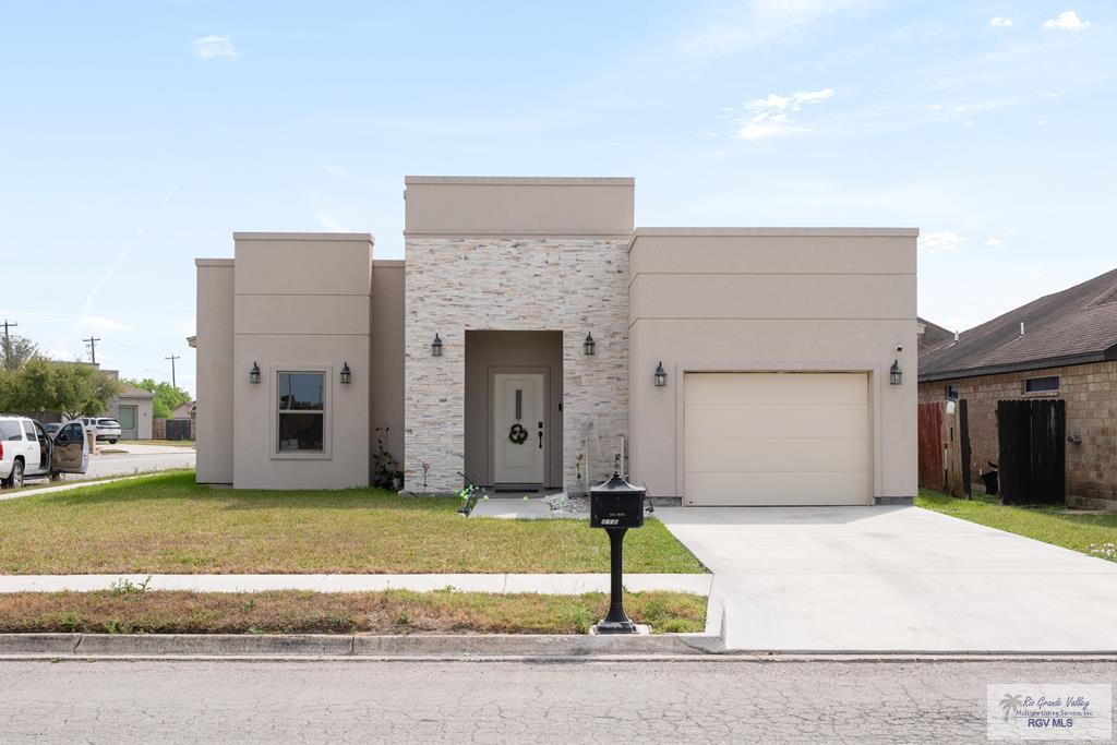 7029 Austrian Pine St, BROWNSVILLE, Texas image 1