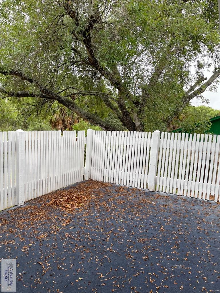 2606 Emerald Lake Dr, HARLINGEN, Texas image 26
