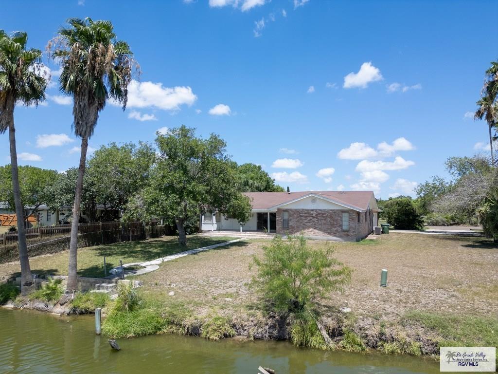 208 E Cowan Ter, BROWNSVILLE, Texas image 10