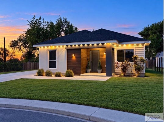 18509 BETTY PL, HARLINGEN, TX 78552 - Image 7c95a0bd0b60bbf8593d247eb8f79eac/1471564141