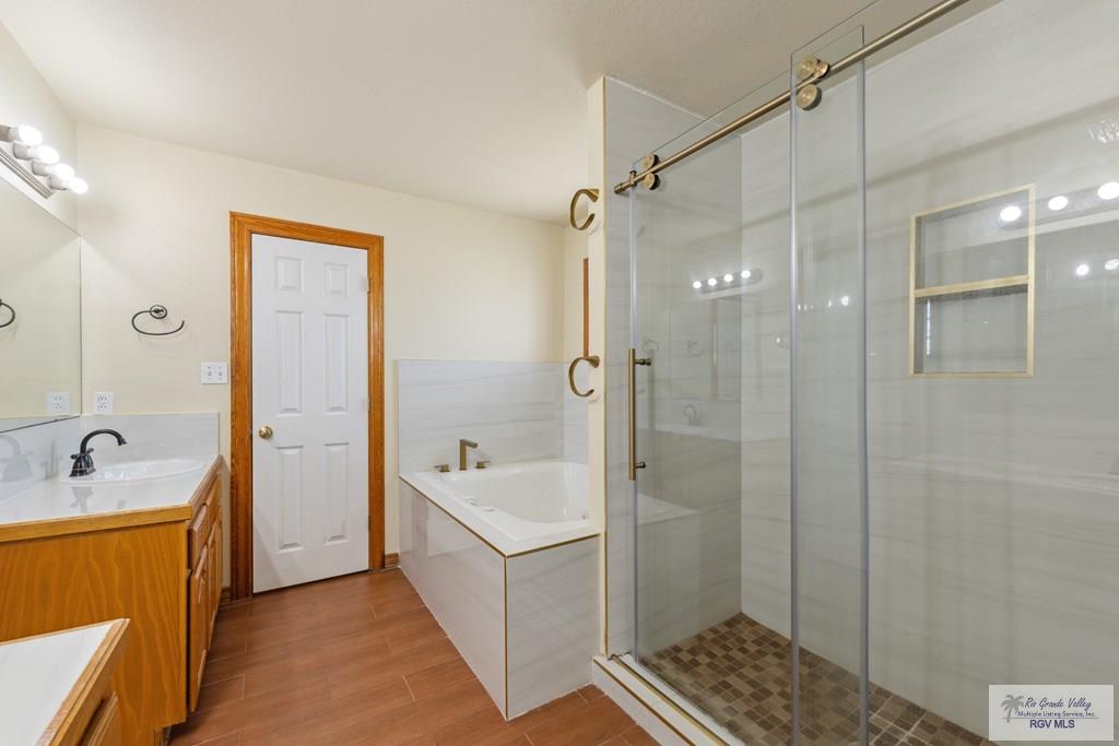 5662 Rustic Manor Dr, BROWNSVILLE, Texas image 22