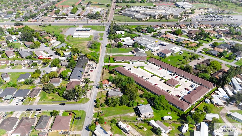 1820 N Vermillion Ave, BROWNSVILLE, Texas image 2
