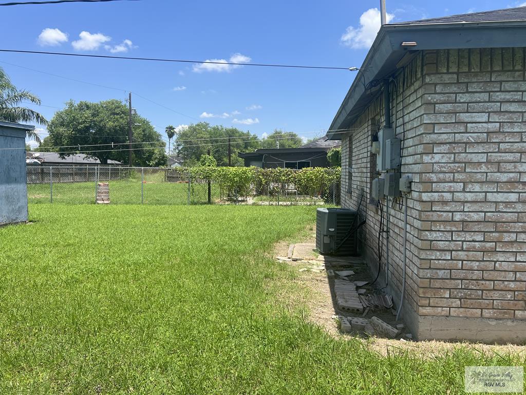 134 Carlton Dr, BROWNSVILLE, Texas image 13