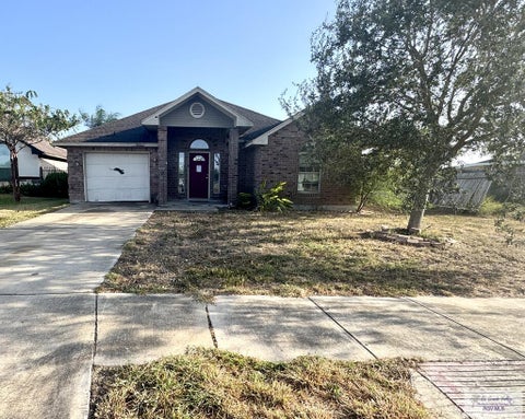 Homes For Sale - 349 Valle Alto Dr<br/> Cameron County, LOS FRESNOS, TX 78566