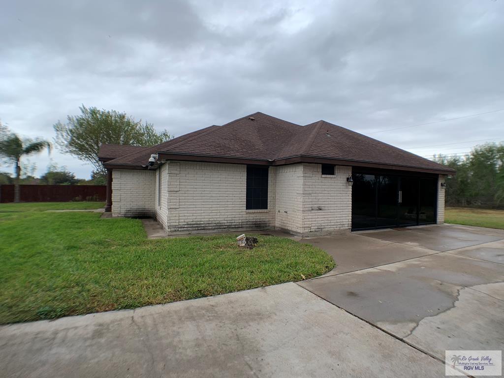 1130 Oneida Cir, ALAMO, Texas image 6