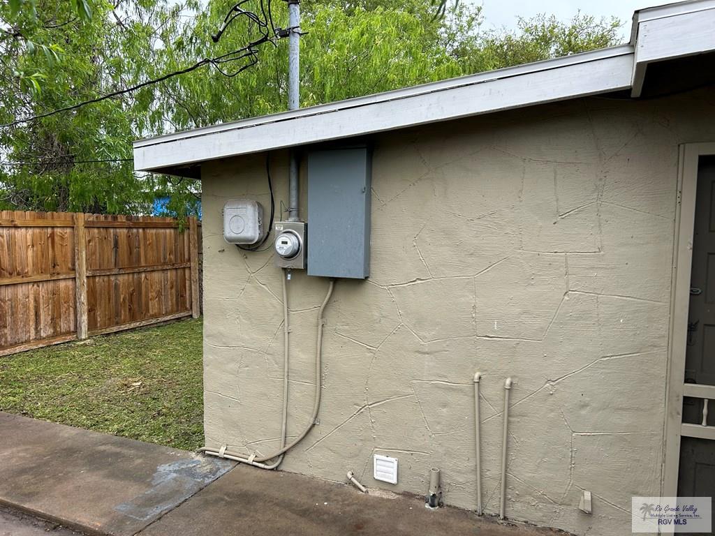 43 Cedar St, BROWNSVILLE, Texas image 18