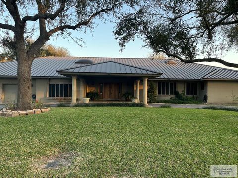 Homes For Sale - 29 Cortez Ave<br/> RANCHO VIEJO, TX 78575