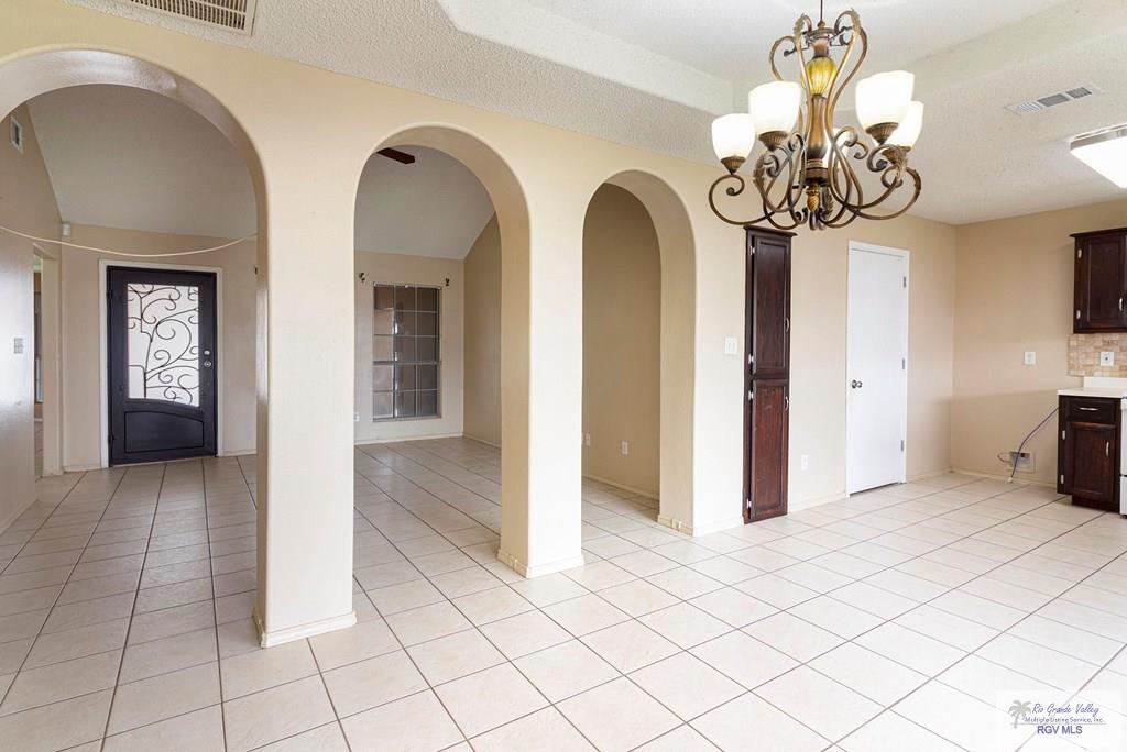 2751 Normandy St, BROWNSVILLE, Texas image 4