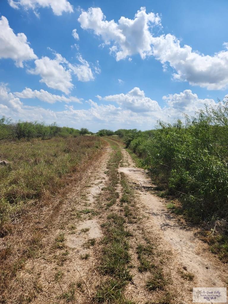 E Fernando Rd, RIO HONDO, Texas image 13