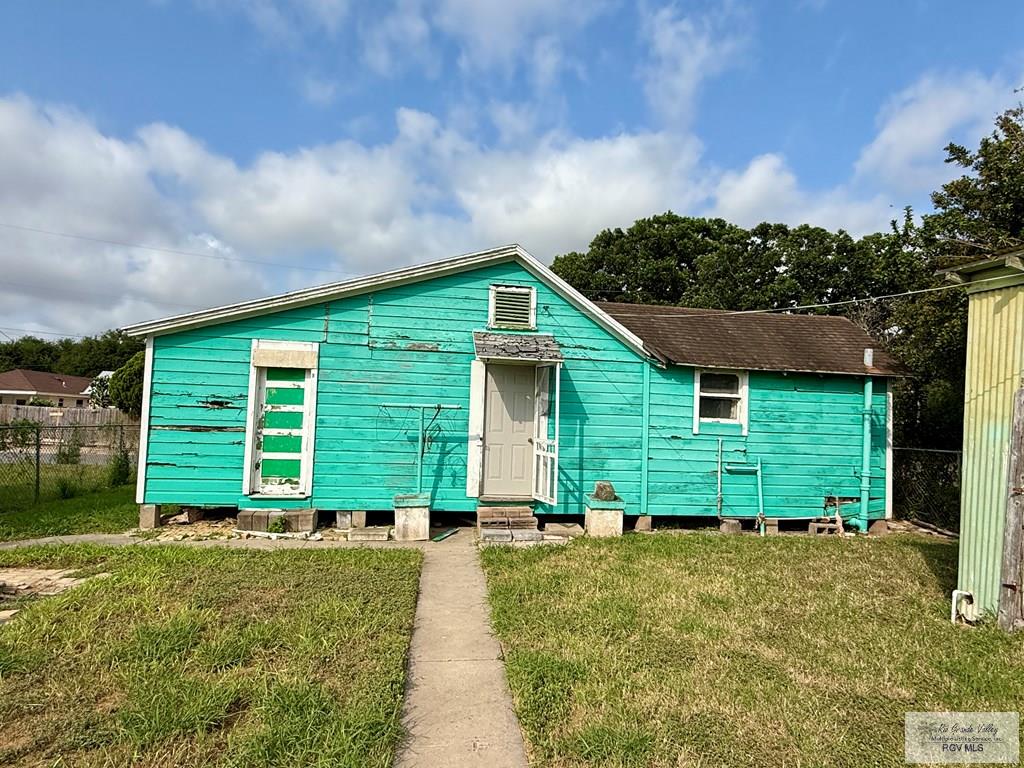 924 C St, BROWNSVILLE, Texas image 5