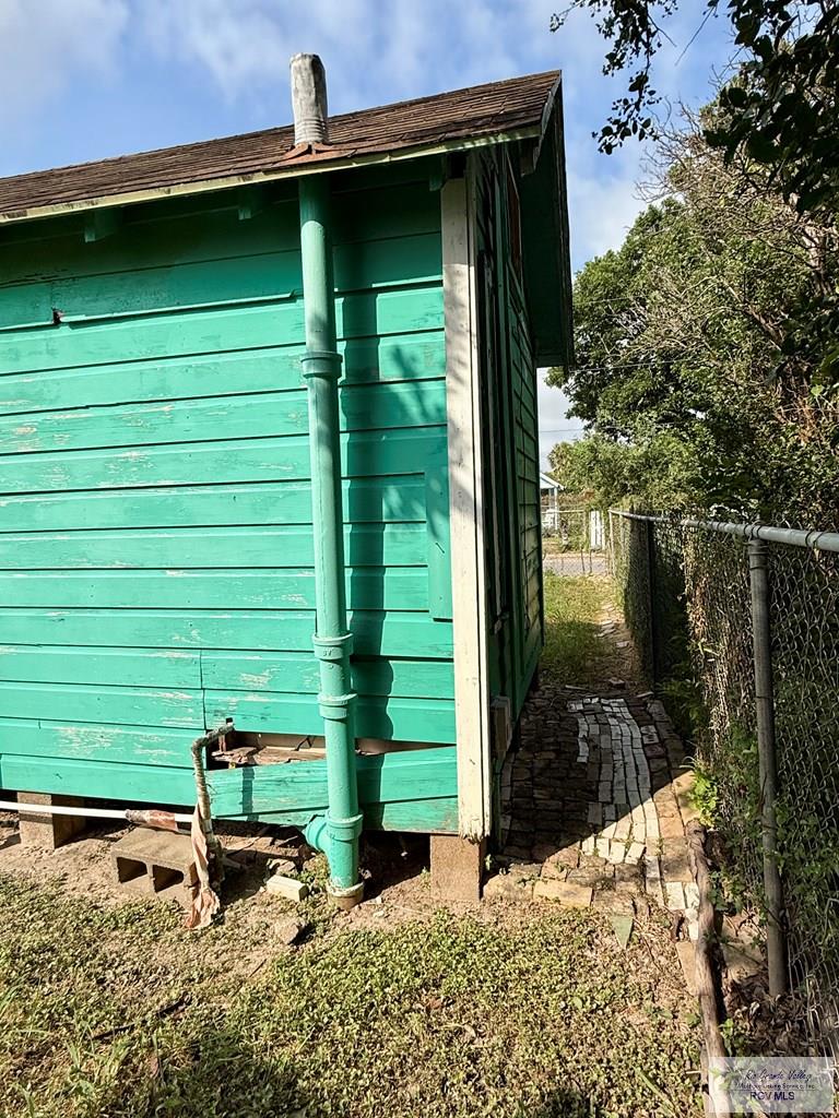 924 C St, BROWNSVILLE, Texas image 6