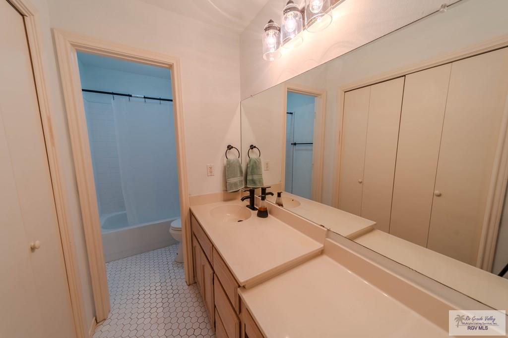 630 Rancho Escondido Dr, OLMITO, Texas image 20