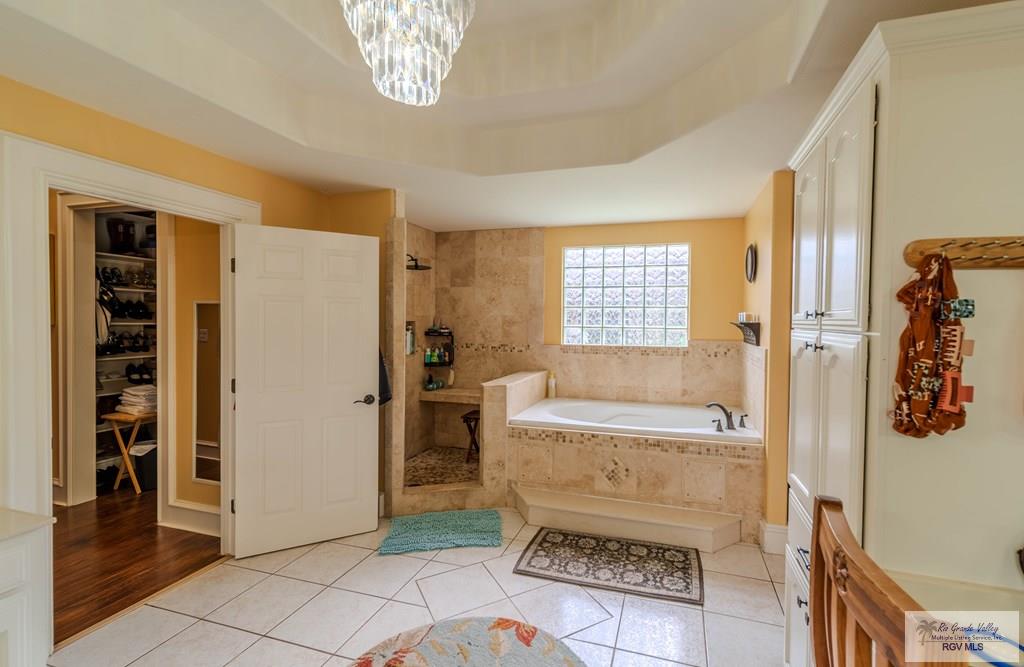 630 Rancho Escondido Dr, OLMITO, Texas image 13