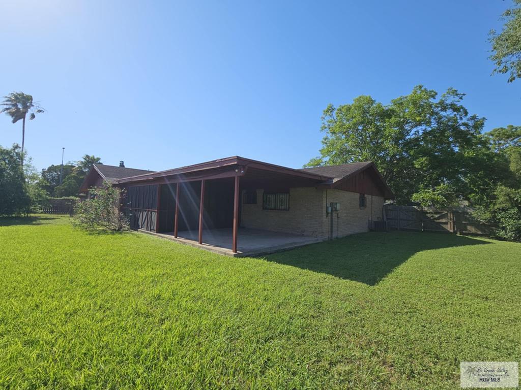 1545 Oriole Ln, BROWNSVILLE, Texas image 8