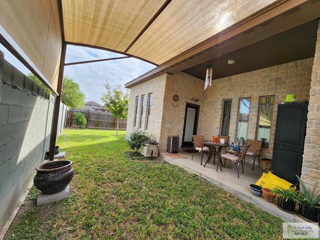 6831 Palo Azul Dr, BROWNSVILLE, Texas image 28