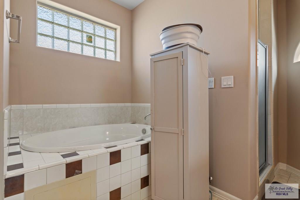 915 E San Marcelo Blvd, BROWNSVILLE, Texas image 13