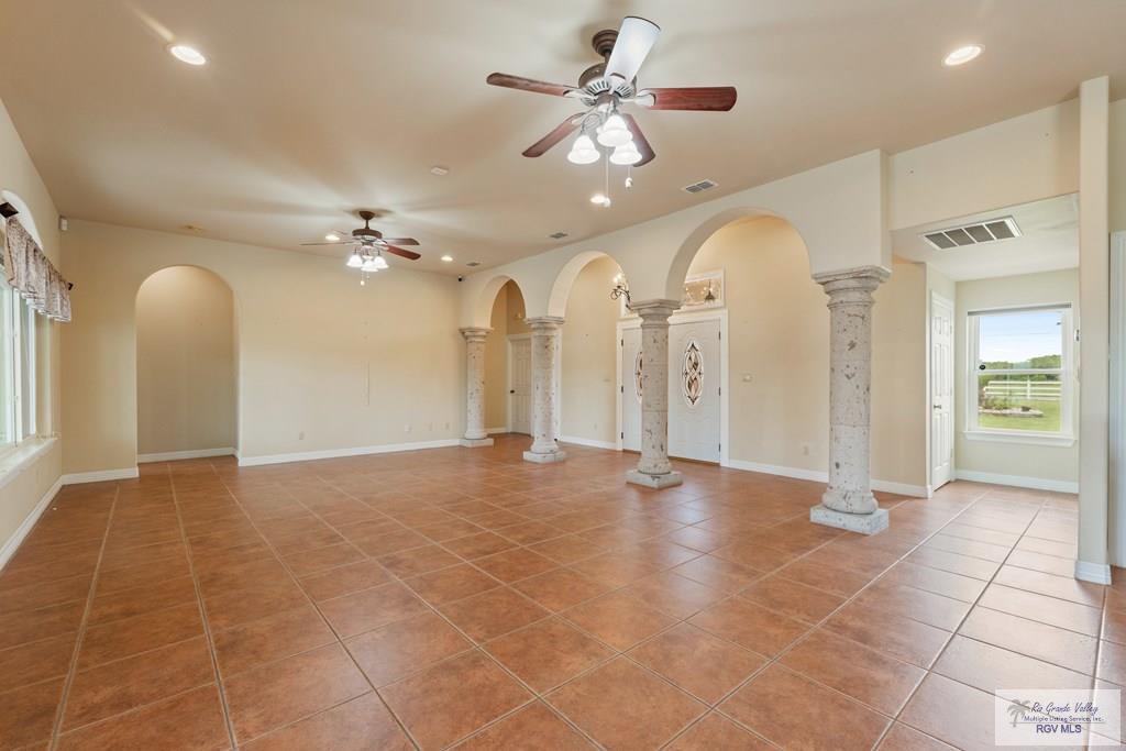 12612 E Clark Rd, LA FERIA, Texas image 4
