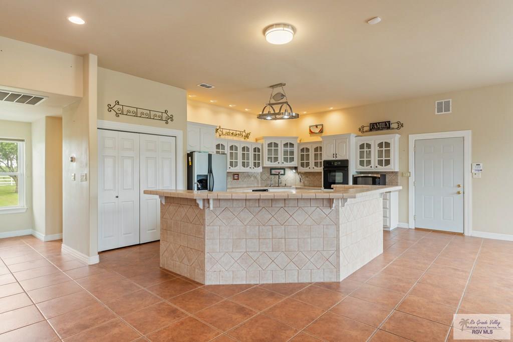12612 E Clark Rd, LA FERIA, Texas image 5