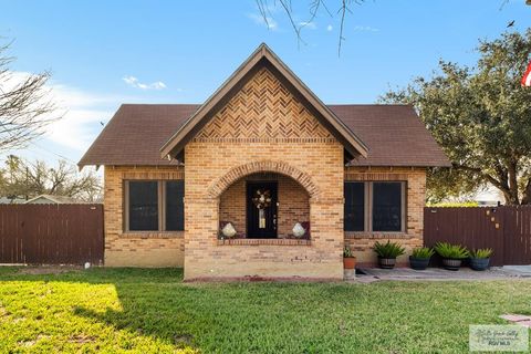 Homes For Sale - 504 S East St<br/> LA FERIA, TX 78559