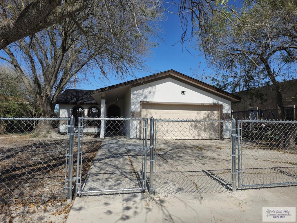 2389 Santa Elena St, BROWNSVILLE, Texas image 2