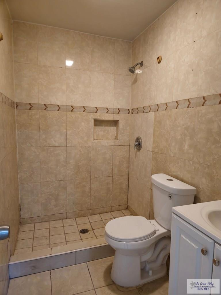2389 Santa Elena St, BROWNSVILLE, Texas image 9