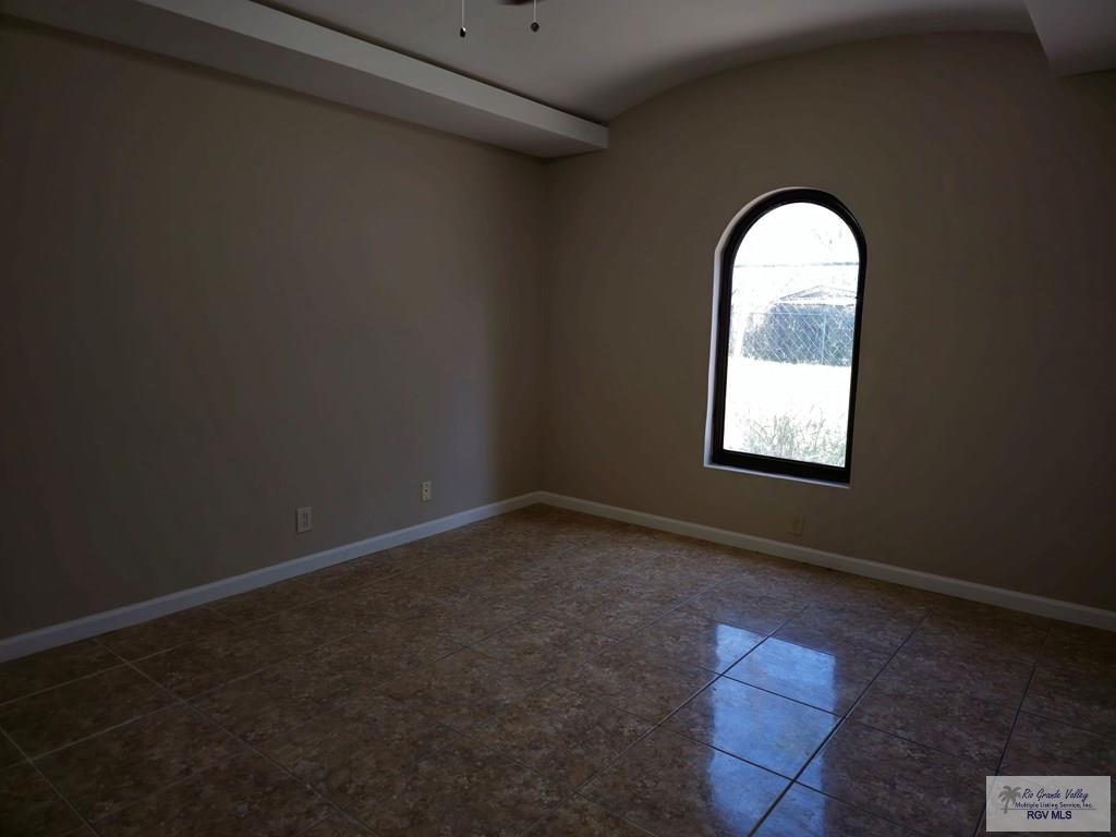 2389 Santa Elena St, BROWNSVILLE, Texas image 10