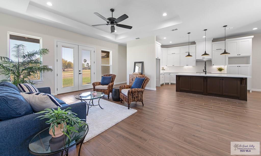 1302 Knotty Pine Ln, HARLINGEN, Texas image 4