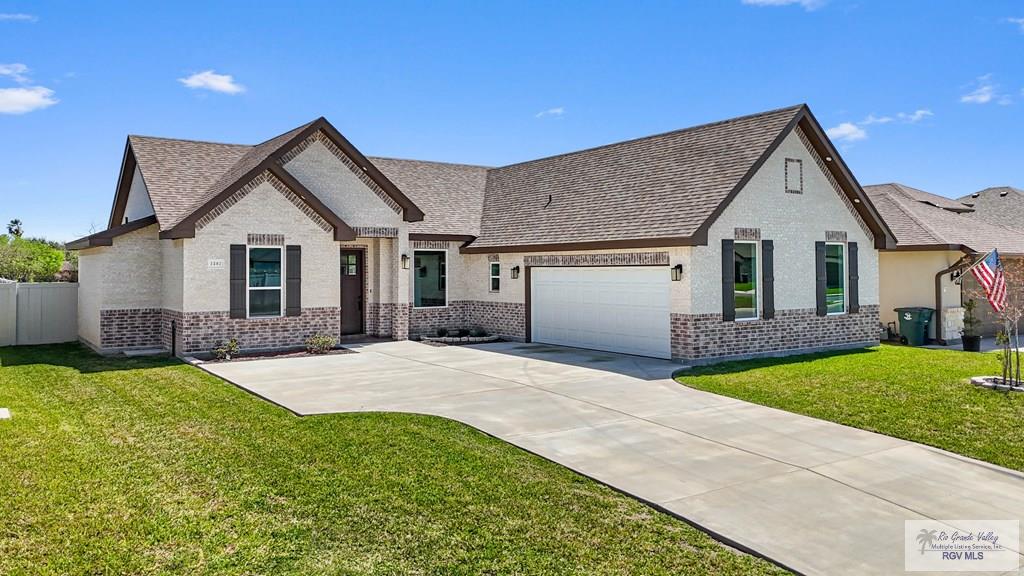 1302 Knotty Pine Ln, HARLINGEN, Texas image 2