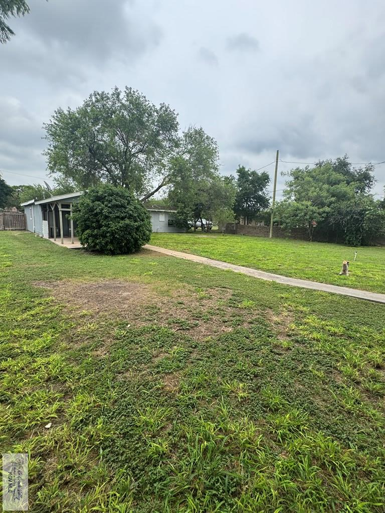 44 Highland Ter, BROWNSVILLE, Texas image 22