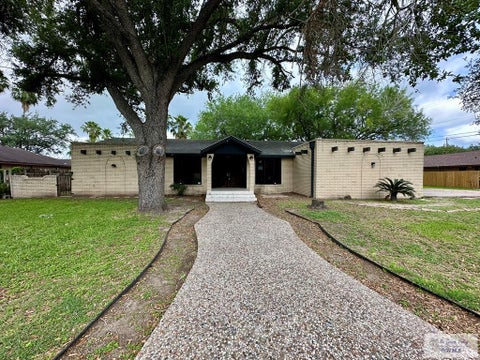 Homes For Sale - 706 Clifford Dr<br/> WESLACO, TX 78596
